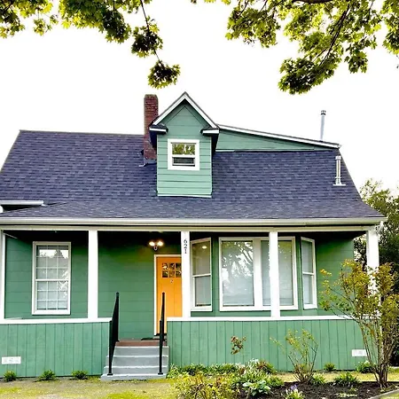 Dt Stylish & Newly Renovated Home 2Bdrm Kq Beds Sea Tac 6 Miles Renton Exterior photo